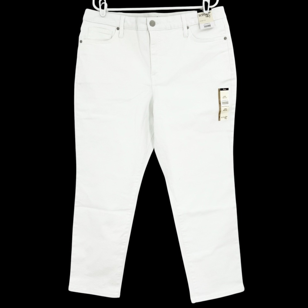 NWT Terra & Sky Womens Straight High Rise Stretch White Denim Jeans Size 16WP